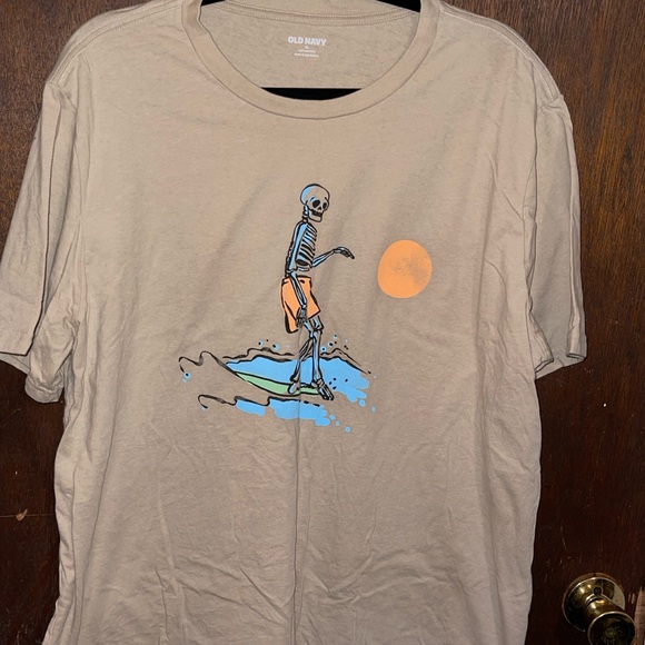 Skeleton Surfer Graphic Tee - Picture 2 of 4